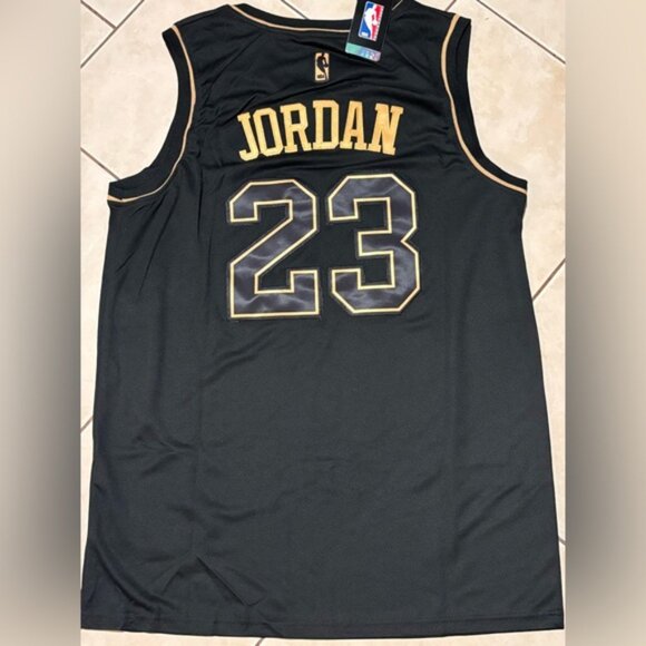 Chicago Bulls Michael Jordan # 23 Jersey Black/Gold , Unisex - Picture 6 of 12